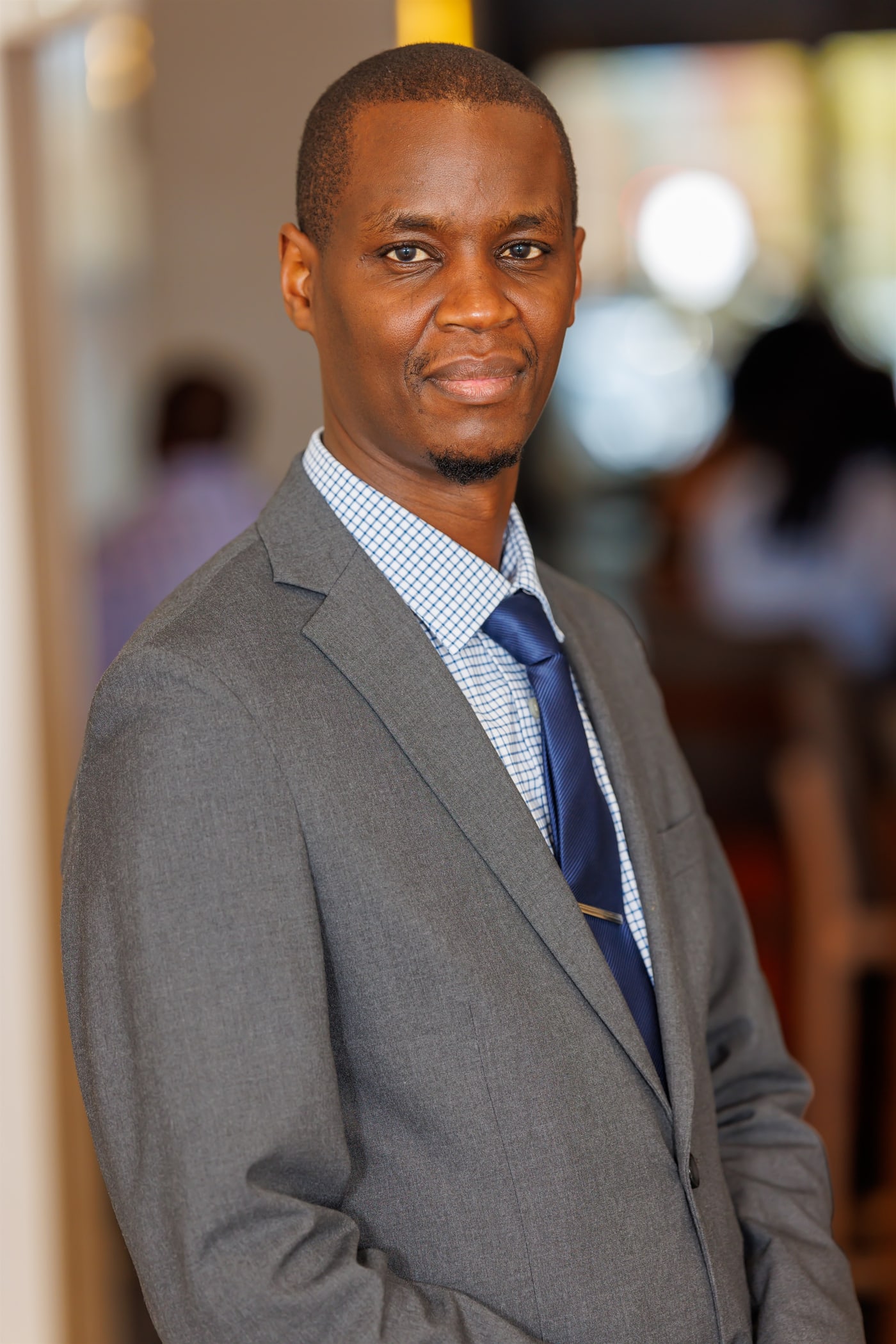 Professional individual portrait in suit.